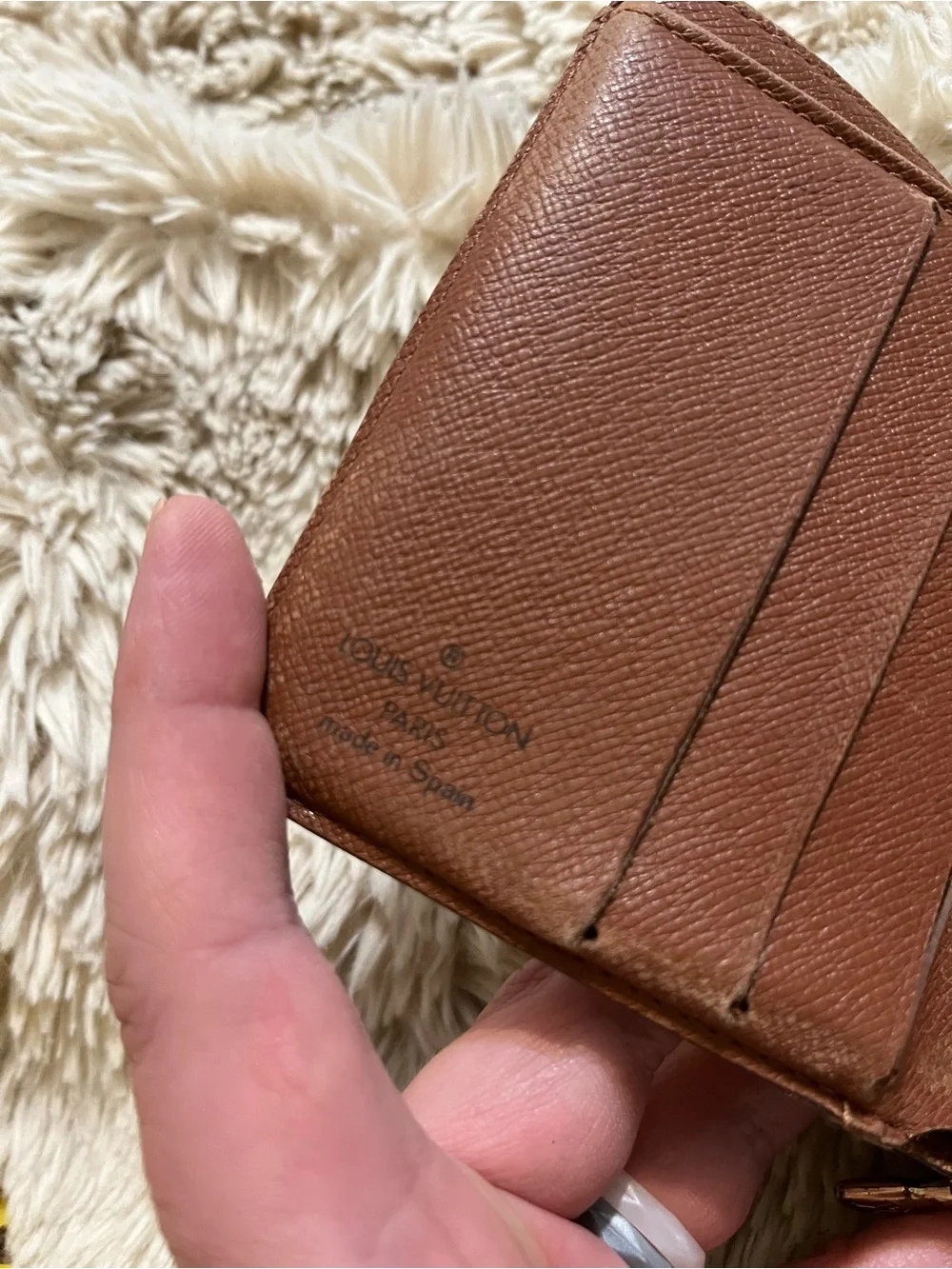 Louis Vuitton used corners